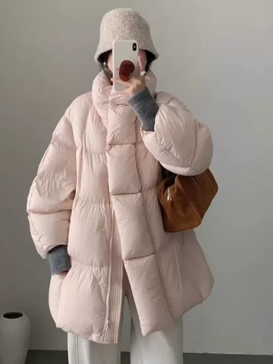 

Зима 2025, свободная хлопковая куртка Thiened, женская верхняя одежда средней длины с воротником-стойкой и длинными рукавами, однотонная в Корейском стиле с рукавами