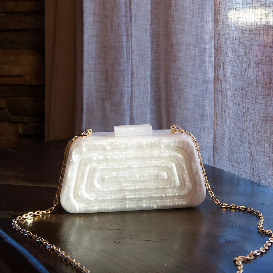 

Новая прессованная акриловая обеденная сумка в виде ракушки, индивидуальный темперамент, косая сумка-клатч на одно плечо