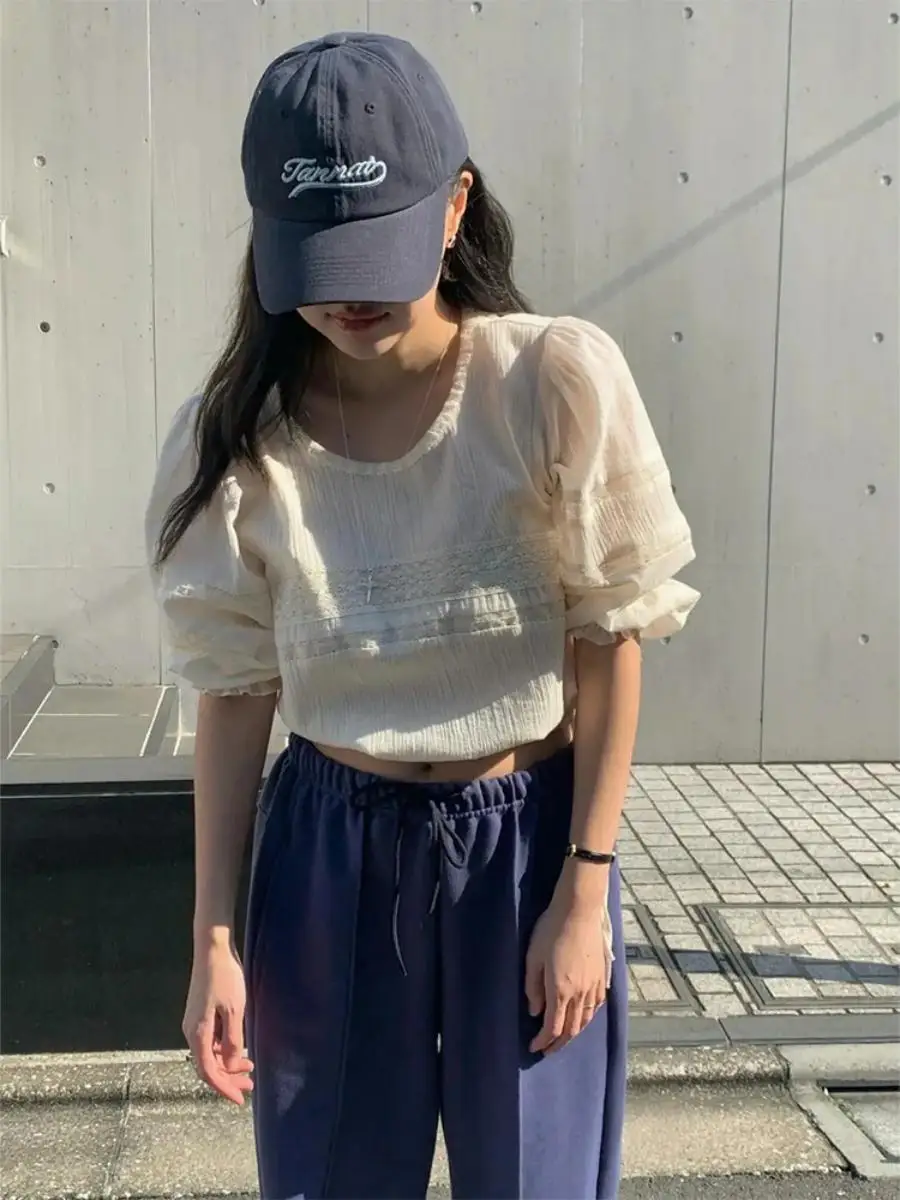 Sweet Style  Lace Splice Bubble Sleeve Shirt Women round Neck Drawstring Waist Gathered Cotton Blend Resistant Deform...