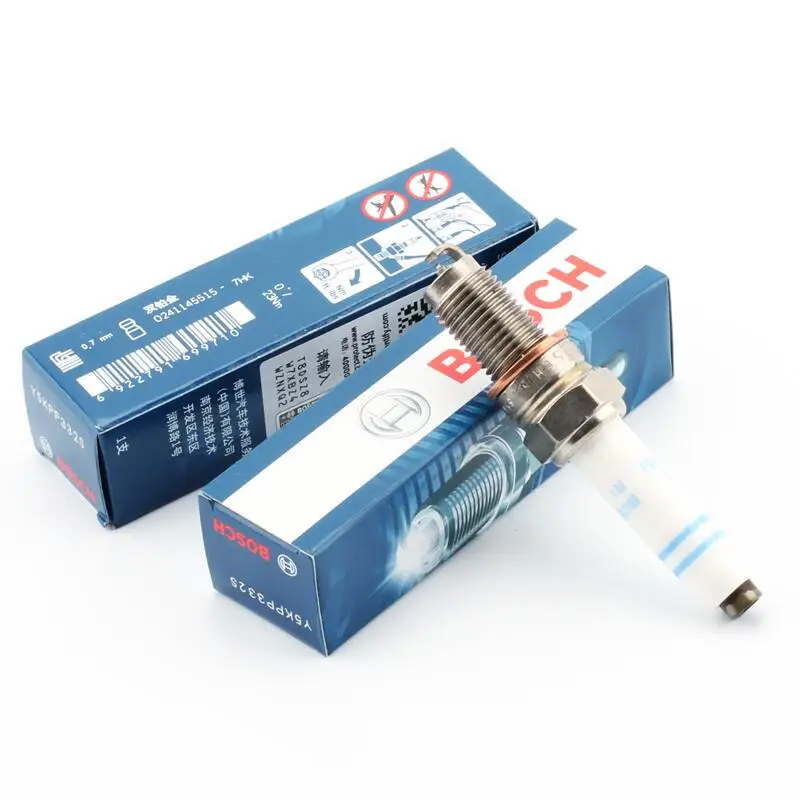 BOSCH Double Platinum Car Spark Plug For Audi A1 A3 Q2 Q3 VW Magotan Beetle Golf Scirocco Yeti Sharan BORA Tiguan 4pcs Y5KPP332