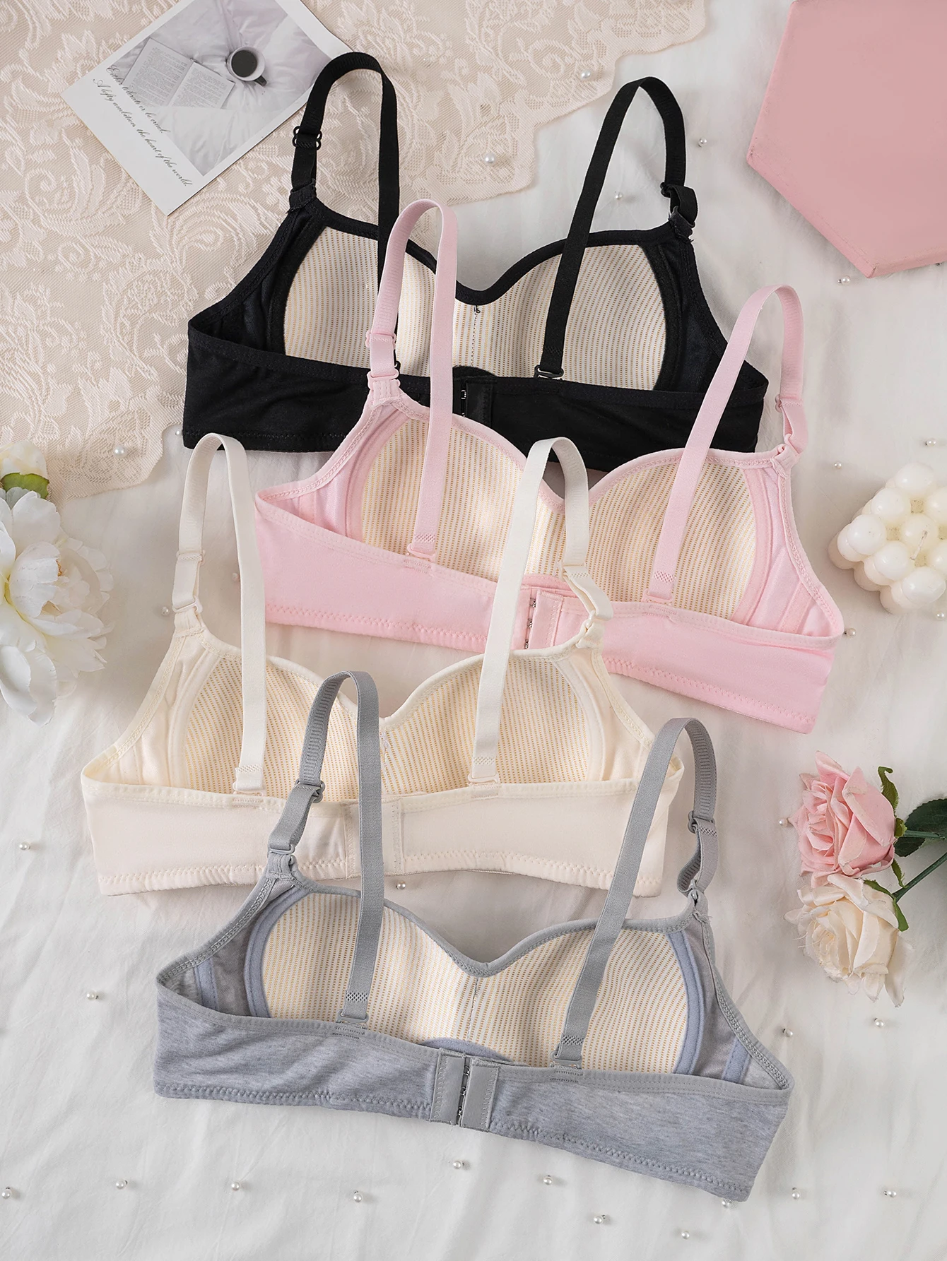 4-Piece Solid Color Teenage girls Bra Set Wireless with Adjustable Shoulder Straps And Multi-Row Back Closure for Soft