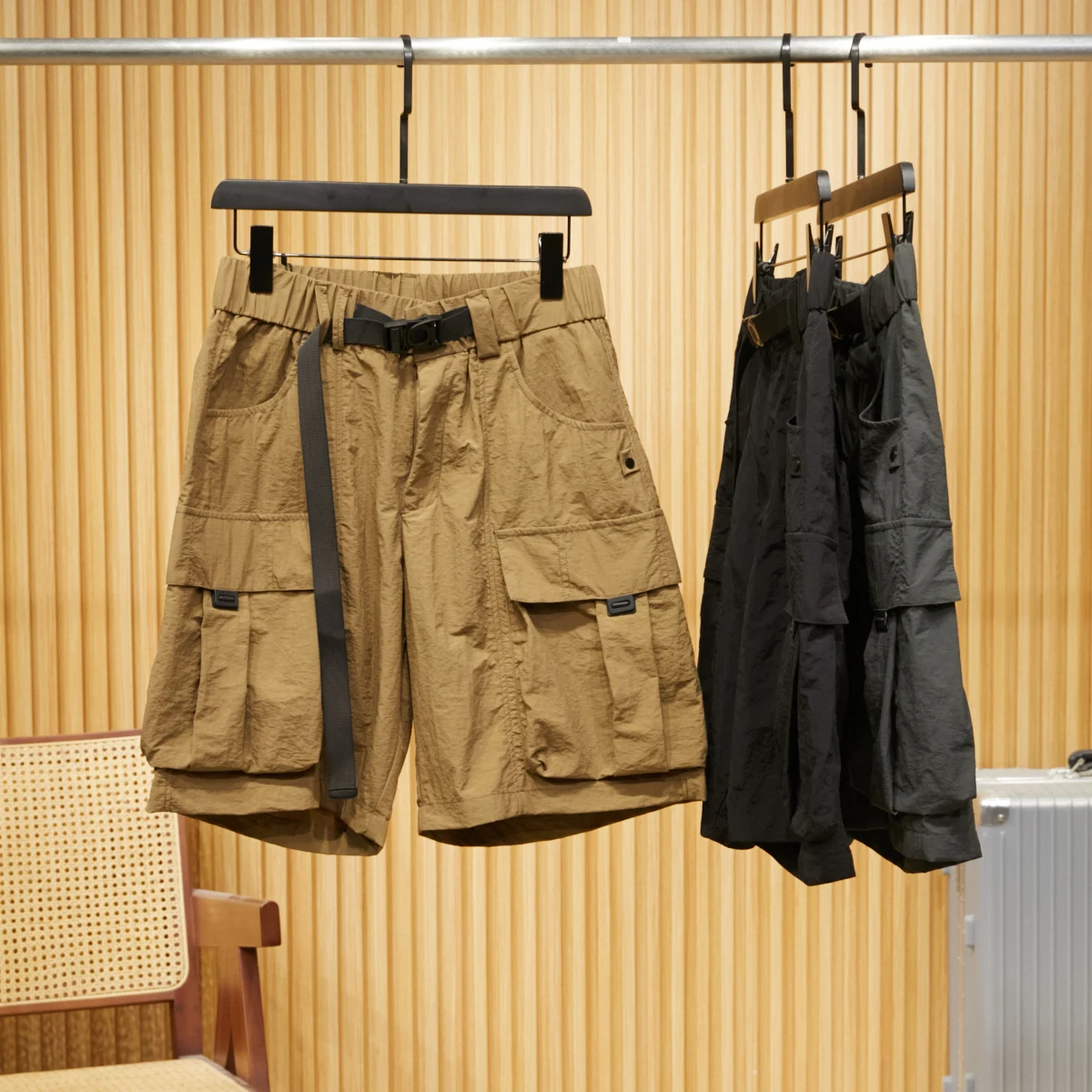 

Lightweight Qui-Dry Fabric Men's Casual orts Loose Fit Summer Faion Urban Sle Straight Leg Five-Quarter Length Pants