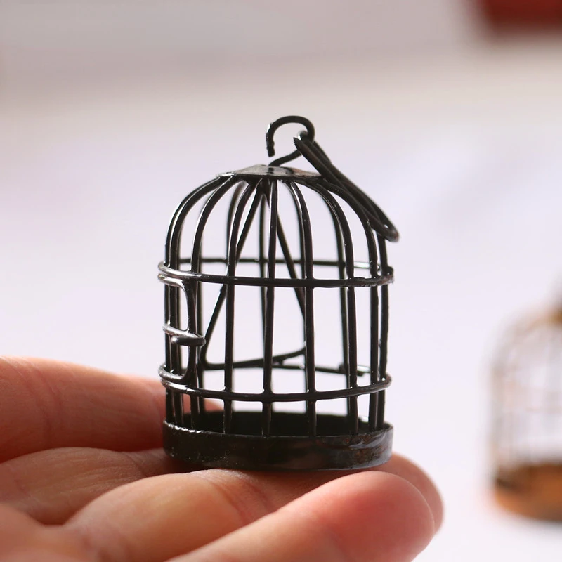 1pc New 1:12 Scale Metal Bird Cage with Bird Birdcage Dollhouse Miniature Gold Tone