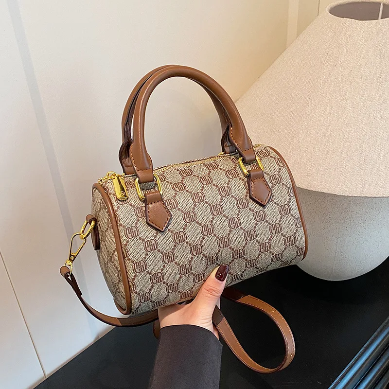 bolsa-tote-de-couro-sintetico-de-alta-qualidade-com-design-minimalista-para-mulheres-de-grande-capacidade-ideal-para-o-dia-a-dia-para-o-trabalho-e-para-momentos-de-lazer-tambem-pode-ser-usada-como-bolsa-de-ombro-para-transportar-artigos-de-bebe