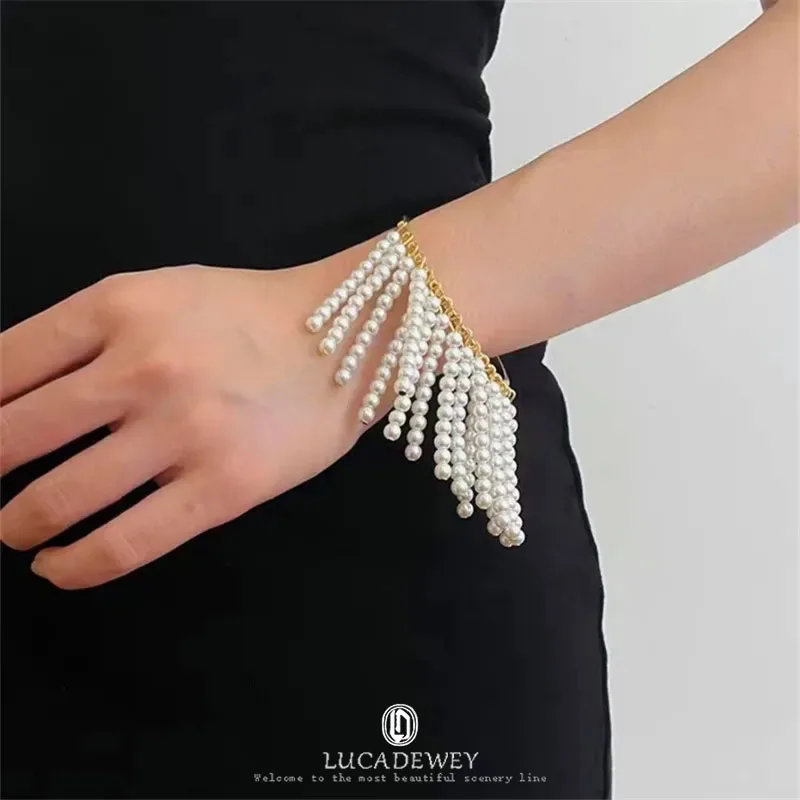 

Imitation pearl temperament retro luxury tassel bracelet women's style