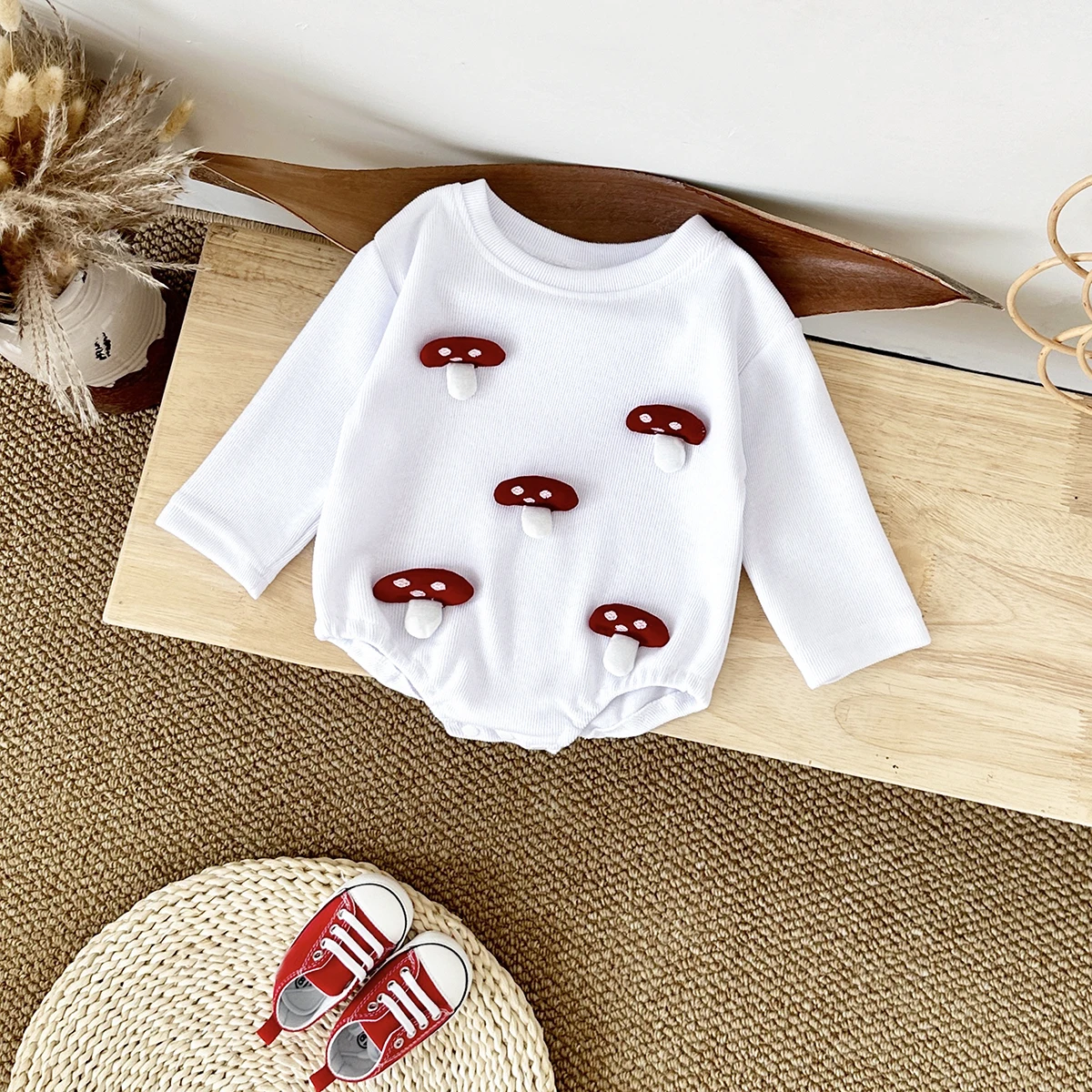 0-18M Infant Boys Baby Girls Sweatshirt Bodysuit Triangle Bubble Romper Cute Cartoon Duck/Mushroom Fall Warm Newborn Clothes