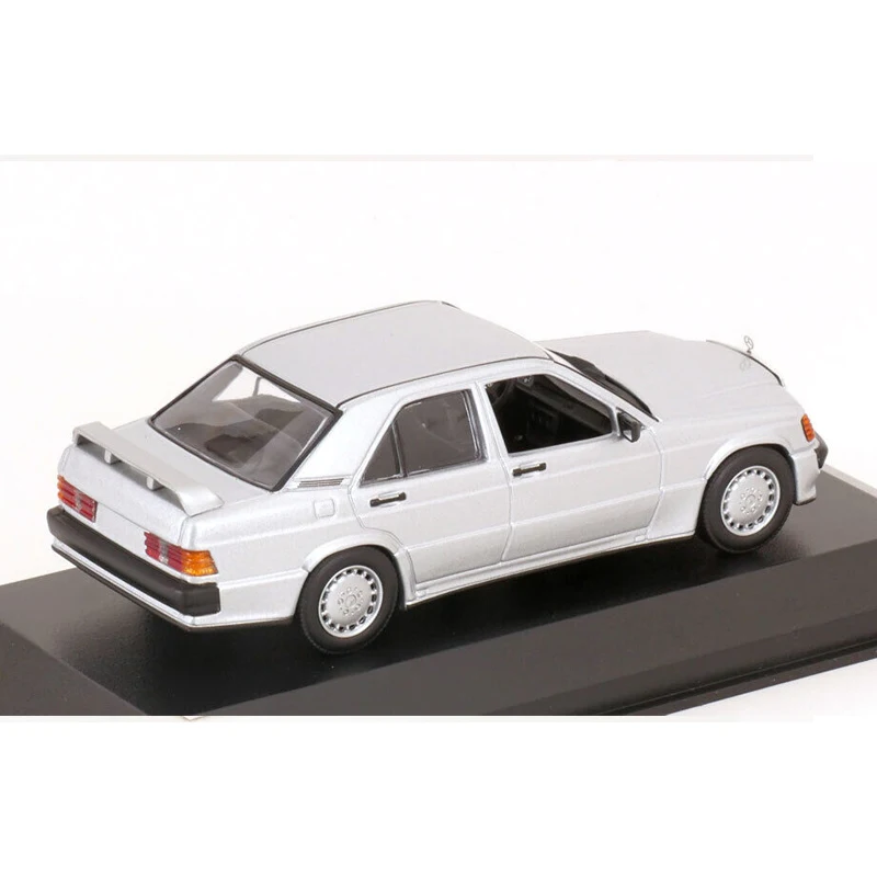 1/43 Mercedes-Benz classic car 190E 2.3-16 W201 Saloon 1984 simulation model, children\'s collection, gifts for children.