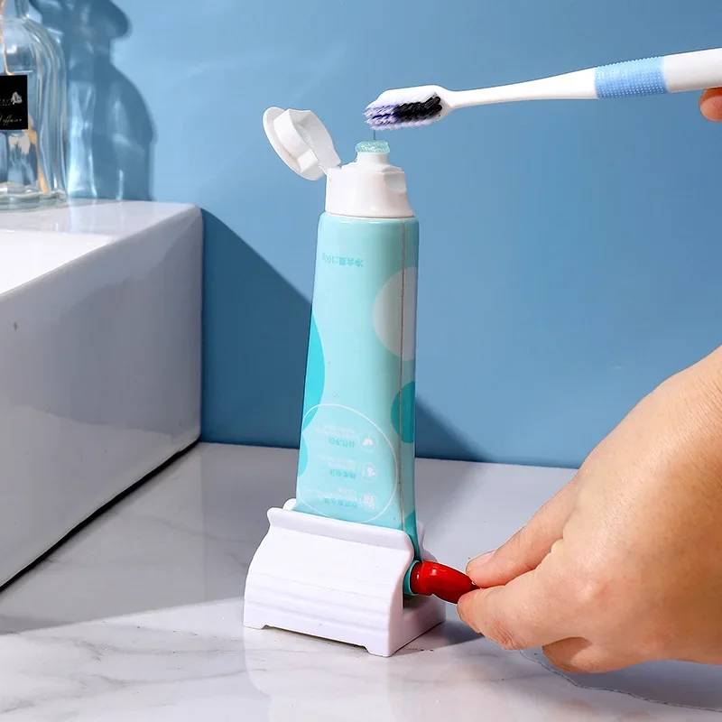 Efficient, Hassle-free Toothpaste Tube Squeezer for a Smooth, Comfortable Brushing Experience