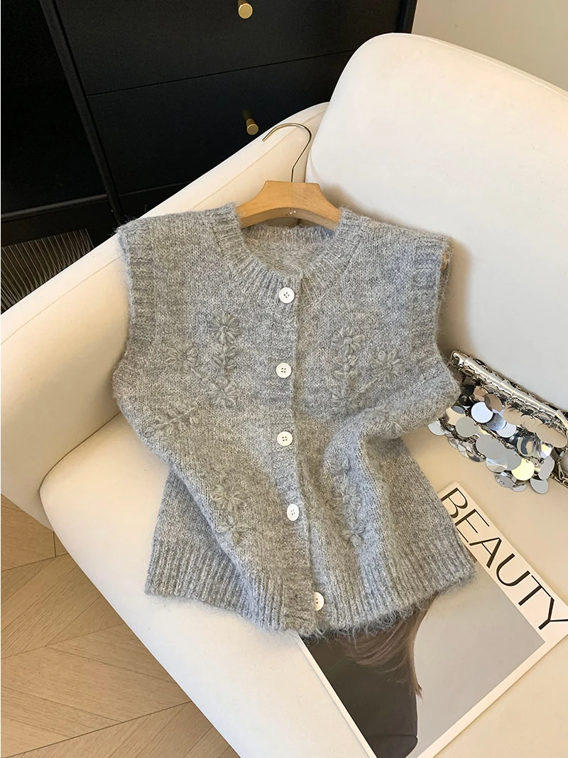 

2025 Early Autumn Sleeveless Knitted Strap Vest Women's Outerwear Tank Top Short Length Other Material 100% Open Cardigan