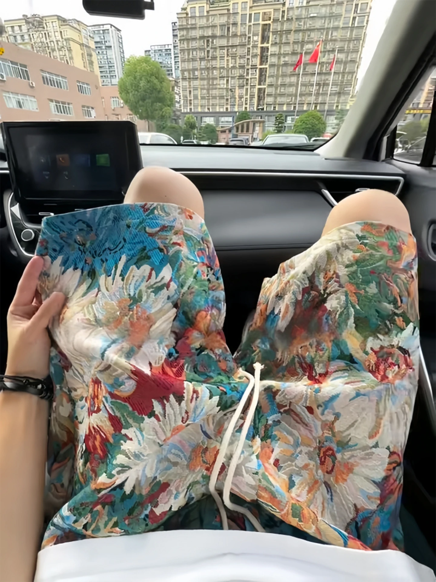 Hawaiian Beach Vacation Print Shorts Men's Summer Casual Loose Fit Elastic Waist Straight Leg Polyester Cotton Blend Shorts
