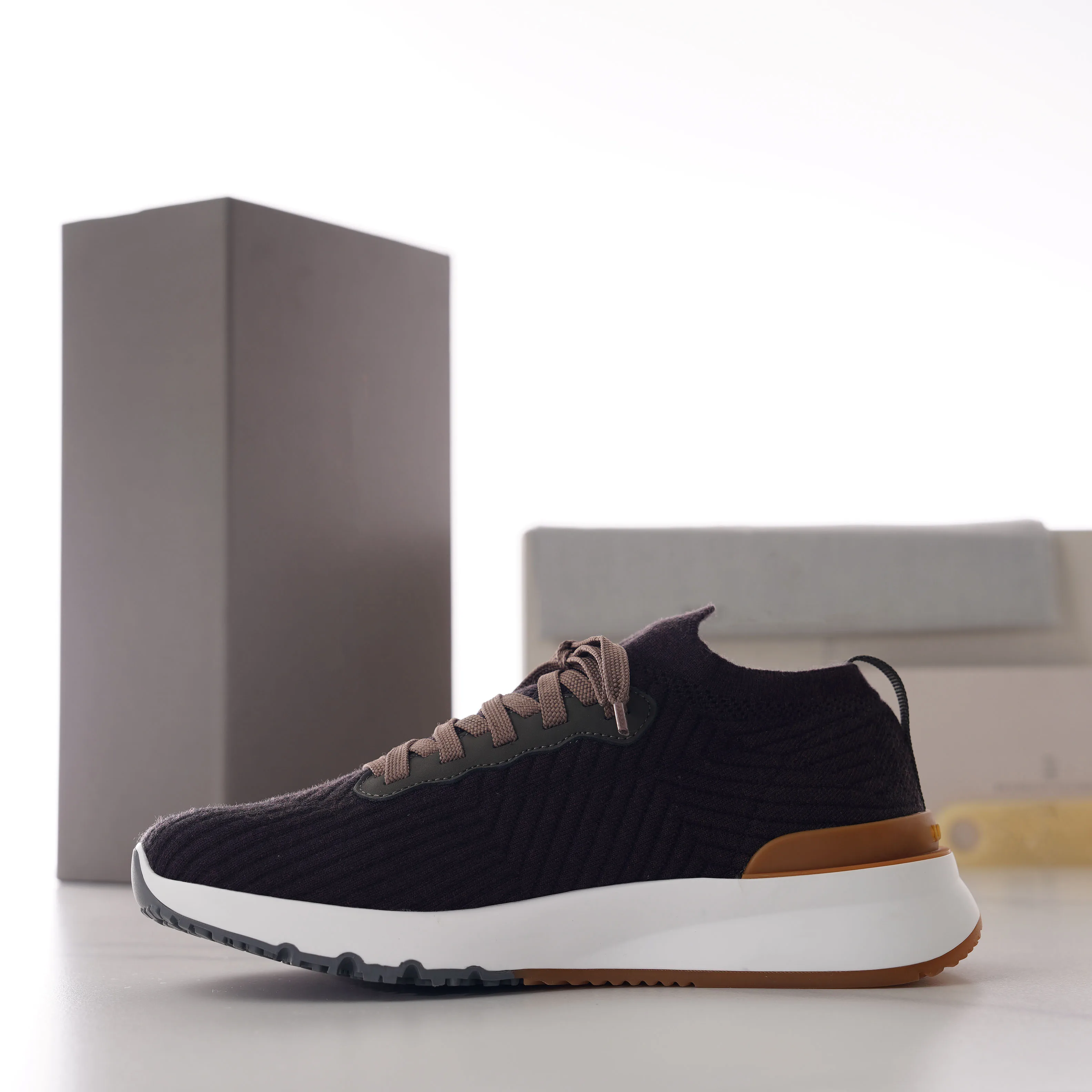 2026 Spring Summer Men Fashion Knit Sneakers Lightweight Breathable Daily Casual Sports Running Shoes_vogvips.com