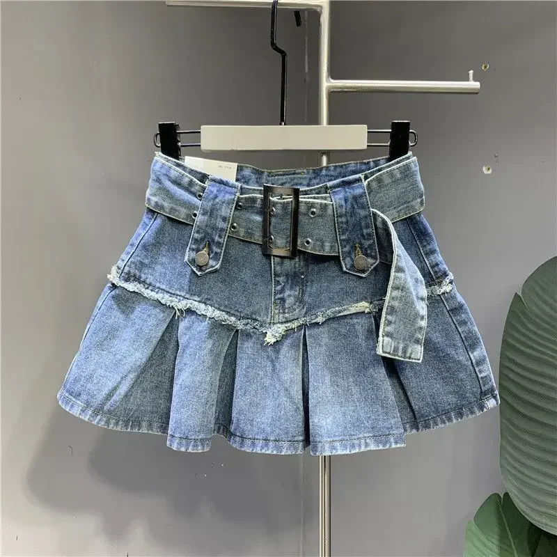 Harajuku Vintage Light Blue Sweet Pleated Denim Skirt Women Y2K Street Fashion New Popular Slim A-shaped Half-length Hip Skirt