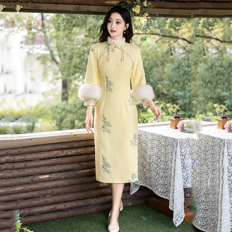 

Бордовое длинное платье Cheongsam в китайском стиле, новинка 2025, женское осенне-зимнее облегающее весенне-осеннее платье Ципао