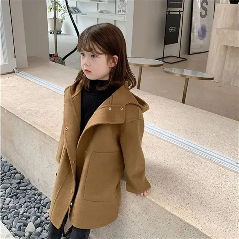 Girls\' woolen coat autumn/winter new children\'s hooded solid color coat Korean version baby medium long woolen coat