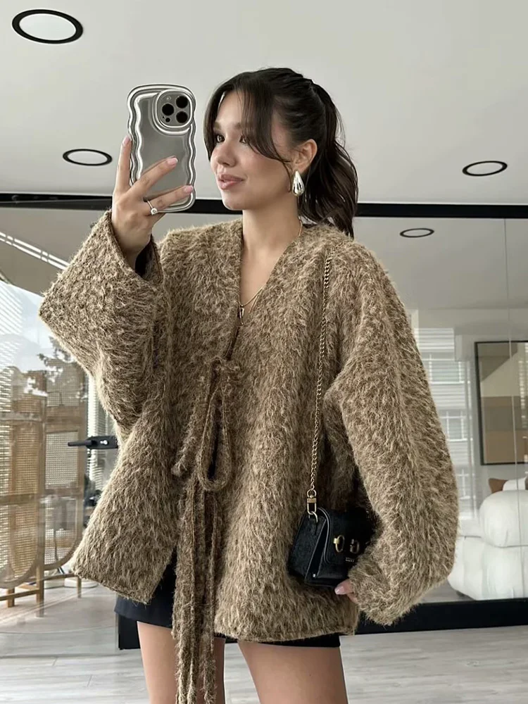 

Autumn And Winter New Women's Small Cardigan V Neck Mao Mao Jacket Fashion Retro Bow Tie Design Solid Colour Jacket