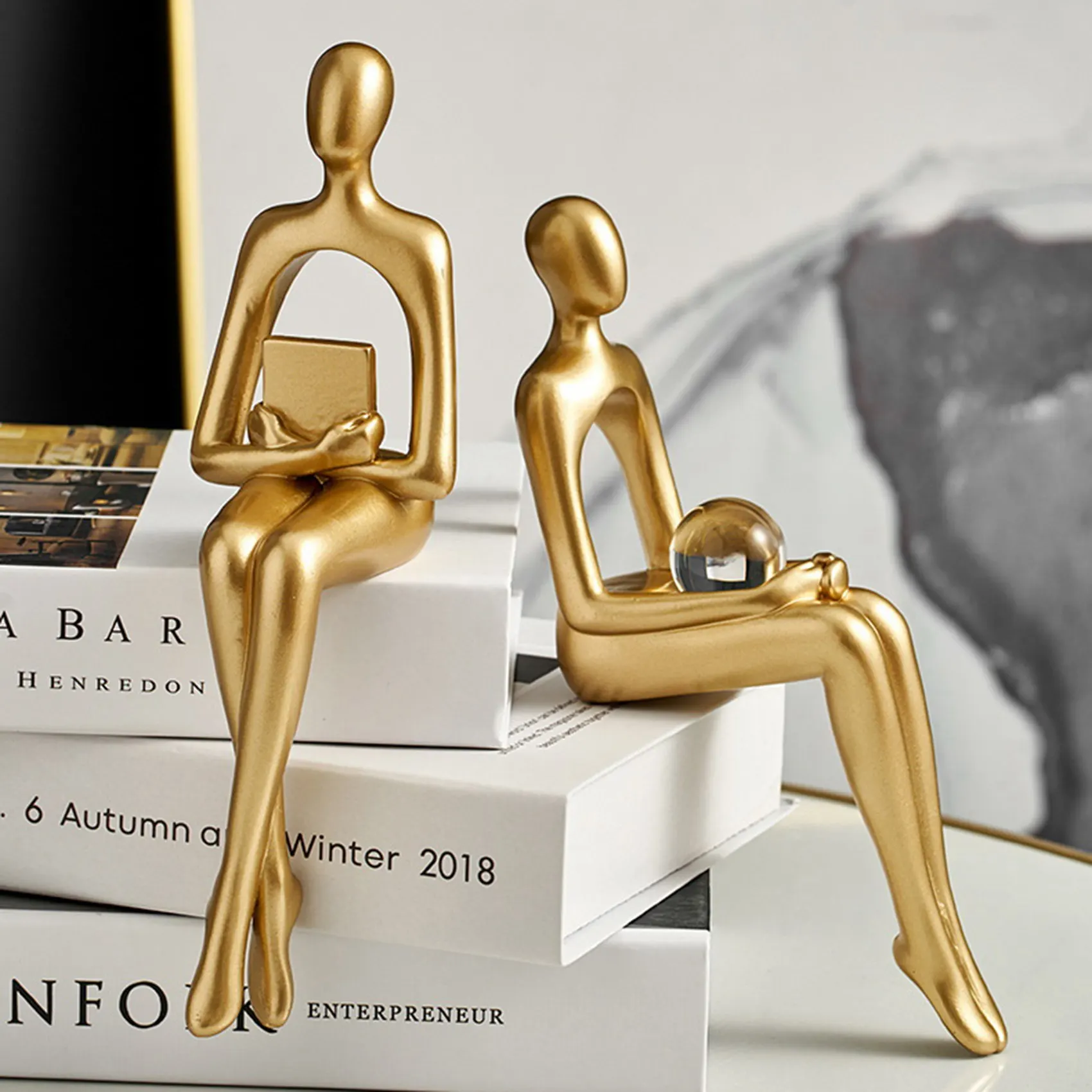 A68P-Thinker Statue Abstract Figure Sculpture Small Ornaments Resin Statue Home Gold Abstract Statue Office Decor