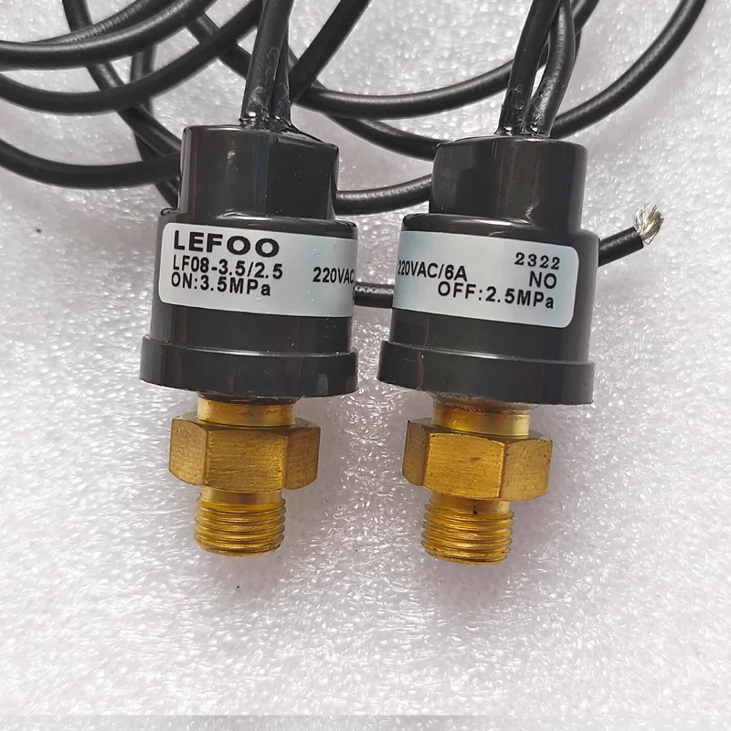 1pcs Electric lubricating oil pump pressure switch three wire normally closed and normally open pressure sensor M10 * 1 M8