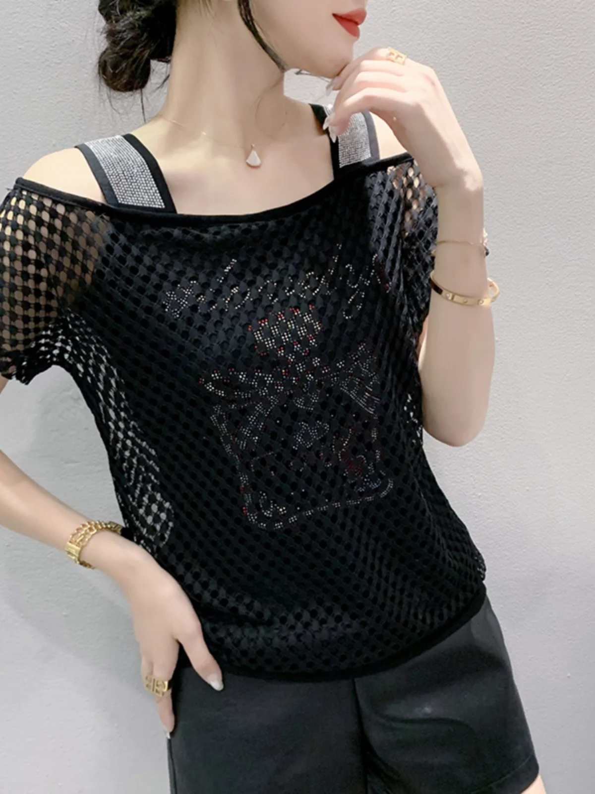 الدانتيل لصق ort Sve تي شيرت المرأة الصيف Faion تصميم تحسس لي حجر الراين طباعة قمة العصرية الشارع Sle لون نقي