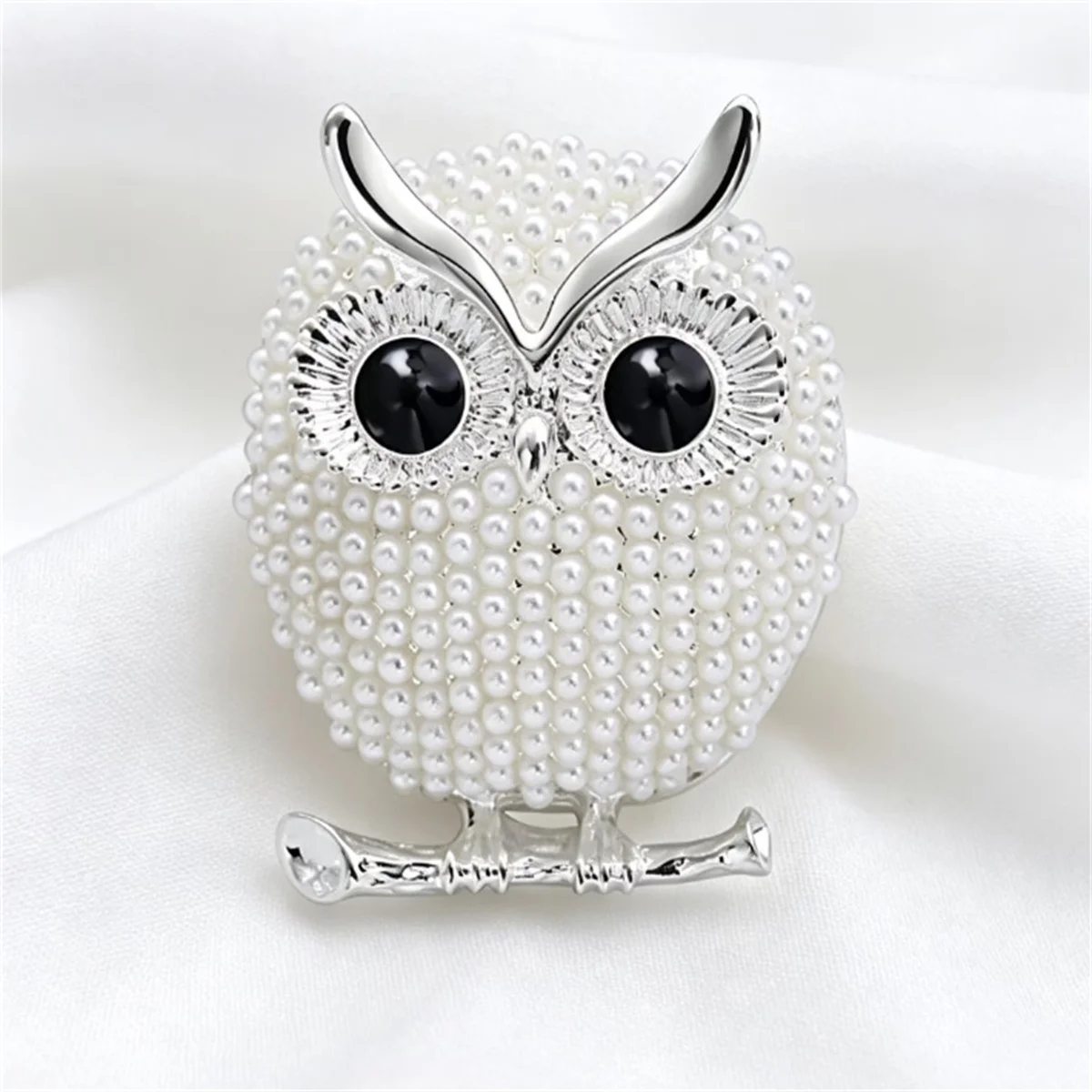 1Pc Creative Exquisite Owl Brooch Unique Cute Animal Pin Retro Personalized Jewelry Accessories Birthday Party Festival Gift
