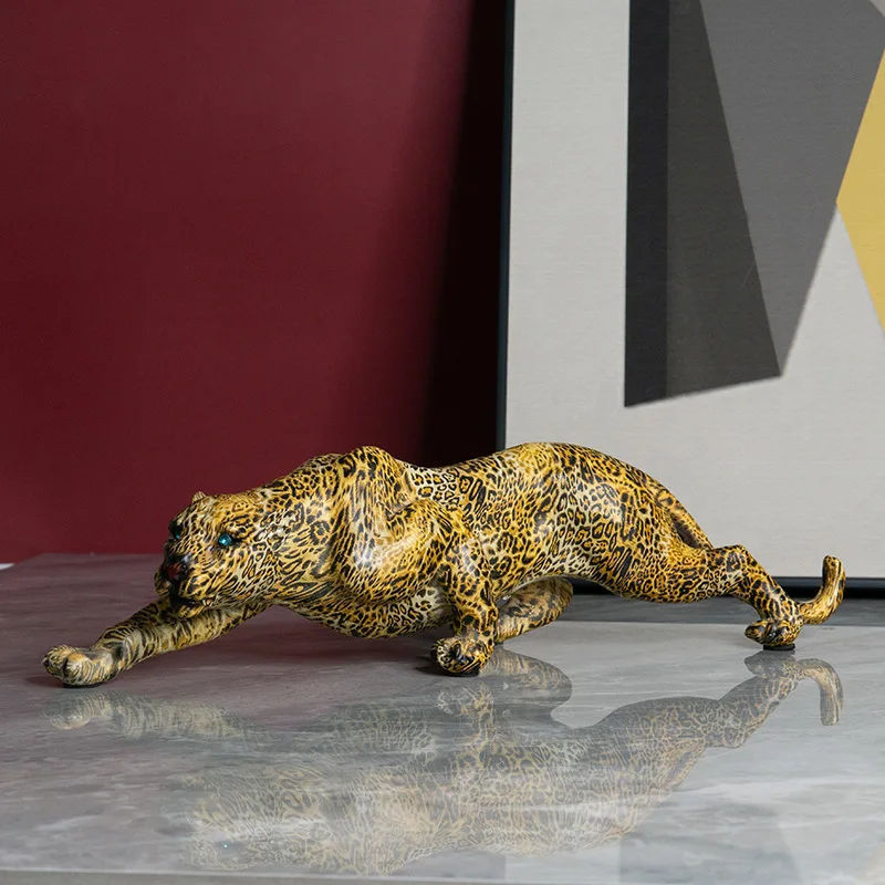 

Resin Leopard Modern Stylish Cheetah Decor Sculpture Panther Statue Home Bar Living Room Study Ornament Art Gift