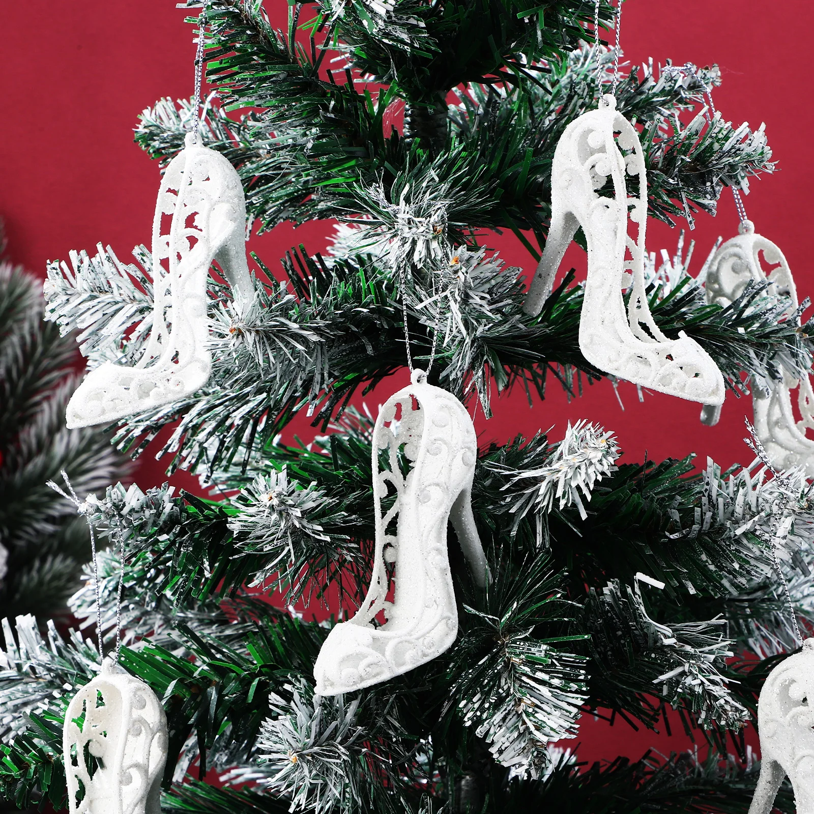 

24Pcs High Heels Pendant Xmas Tree Hanging Ornaments Festive Party Decorations for Holiday Bridal Shower Backdrop Decoration