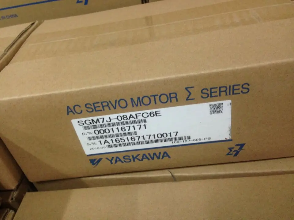 One New YASKAWAAC SGM7J-08AFC6E Servo Motor SGM7J-08AFC6E Expedited Shipping