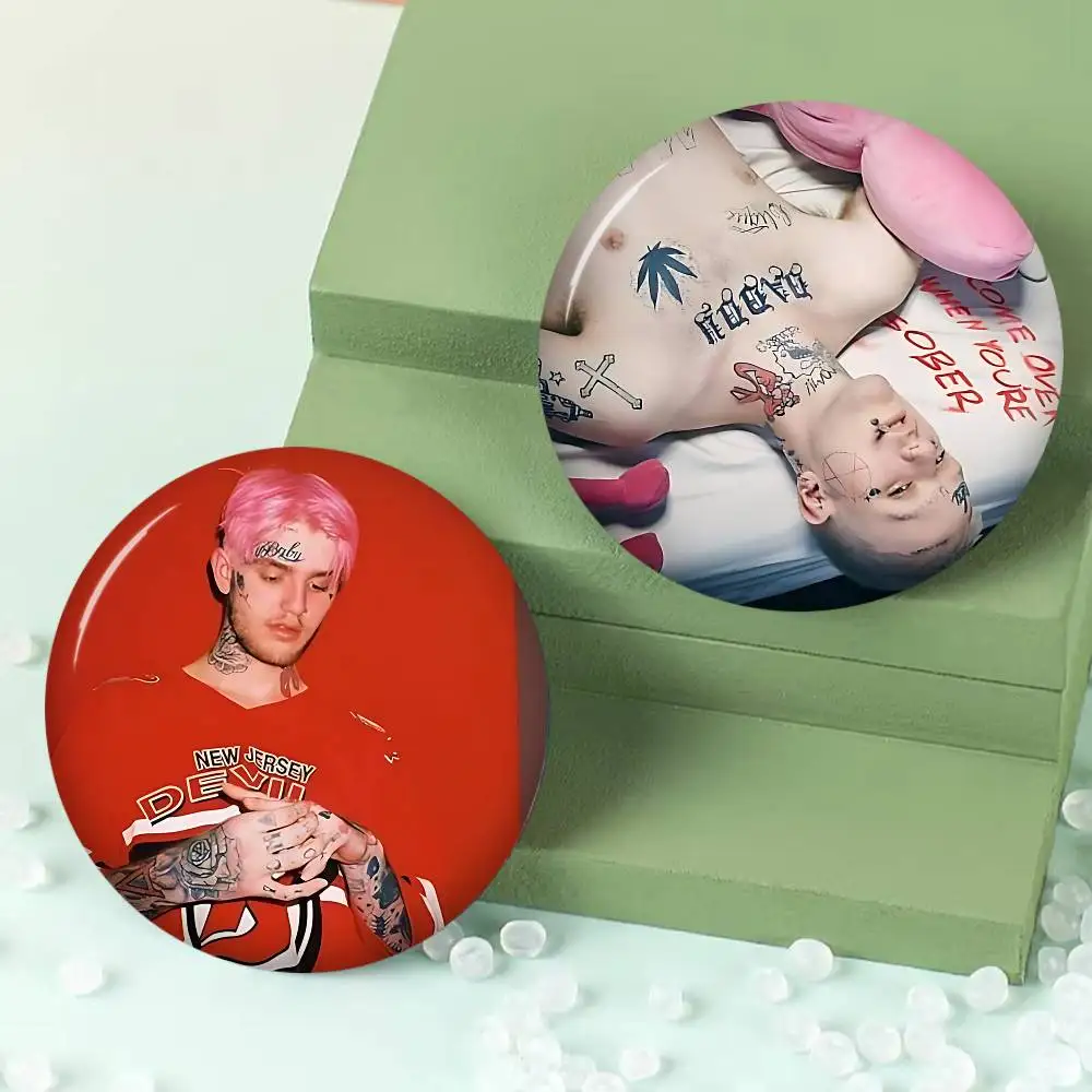 Singer L-Lil-Peepes Anime Button Pin Handmade Brooch for Clothes Cartoon Badge Backpack Decoration Jewelry Accessories