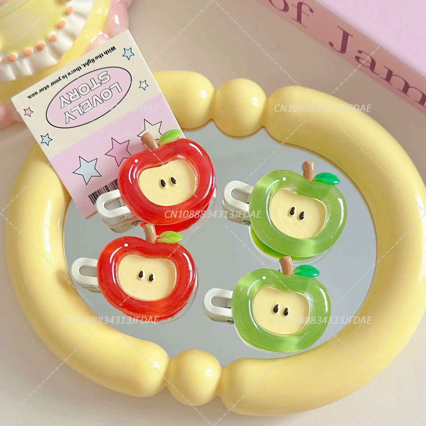 

4pcs Delicious Big Apple Hairpin Cute Sweet Girl Heart Cartoon Bangs Edge Clip Headdress Card Children Duck Bill Clip Jewelry