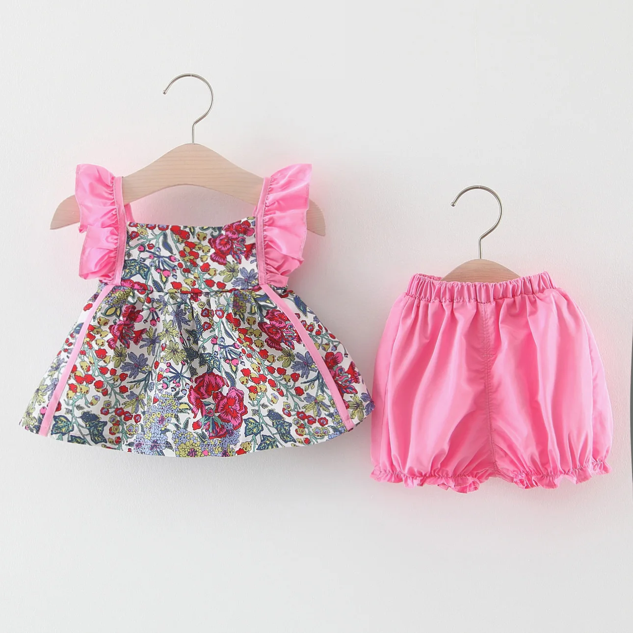 Summer new baby girls suit polka dot print suspender top solid color shorts vintage holiday two-piece set