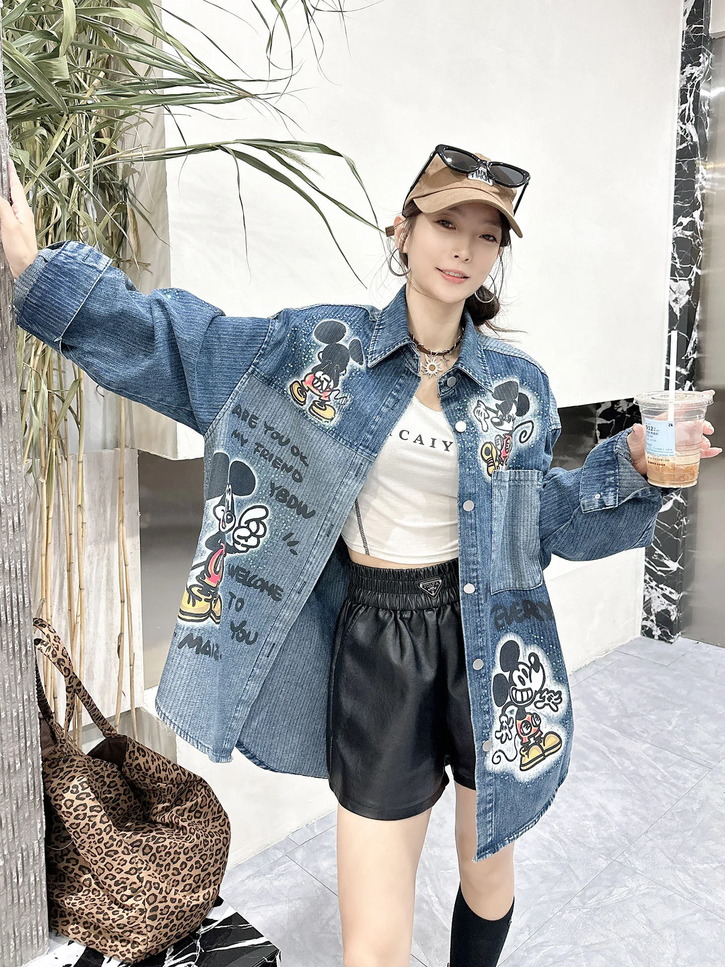 

Ele iny Sequin Embroidery Loose Fit Casual Denim irt Long Sve Women's Faion Outerwear Coat Cartoon Print