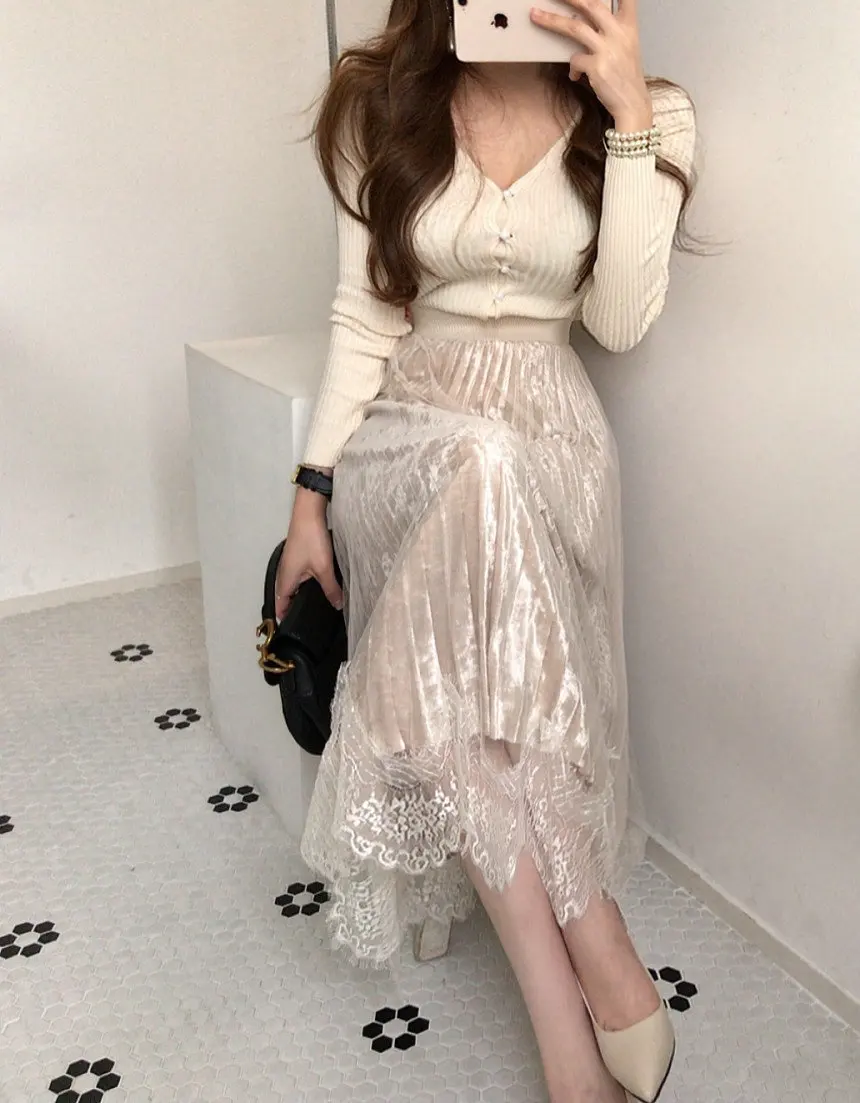 

Slim Fit Camere Knitwear Velvet Lace f Skirt Two Piece Set Solowen Faionable Winter Outfit for Women