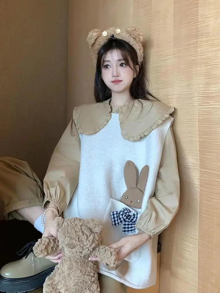 Fashionable Age Reducing Folding Knitted Vest for Women 2023 Spring and Autumn New 3D Cartoon Sleeveless Sweater Tank Top - Image 4