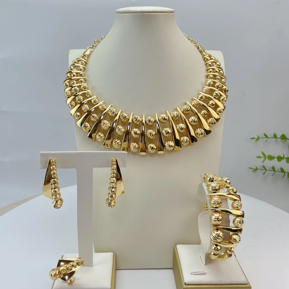 Conjunto de Joias de Luxo com  - Women Accessories Dubai avaliação e preço
