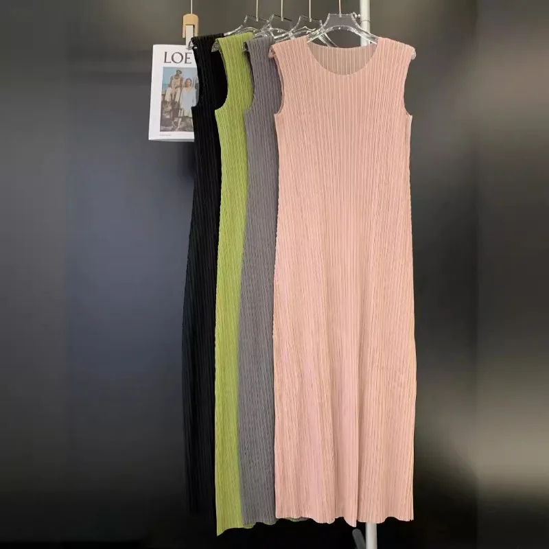 

Miyake Pleated Sleeveless Tank Top Dress with Round Neck Fashion Mid Length Bottom Dress for Women