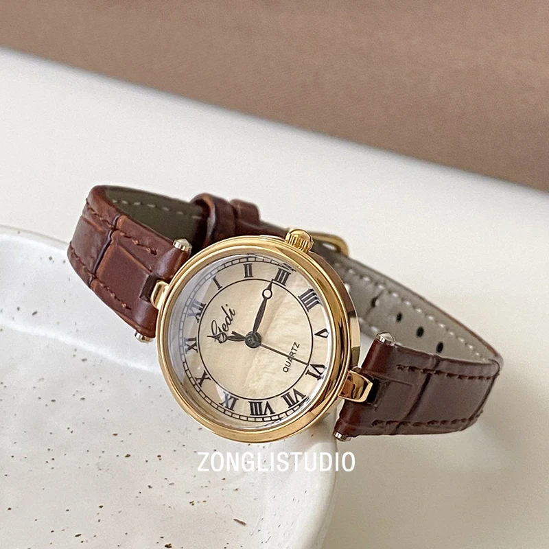 

Exquisite Women'S Wristwatch, Vintage Dial, Light Luxury, Sophisticated And High-End, Fashionable Quartz Watch For Students.