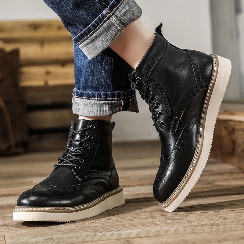 A031 New Men\'s Boots British High Calf Man Shoes Fashion Round Toe Ankle Boots Comfort Flats Shoes Leather Motorbike Shoe