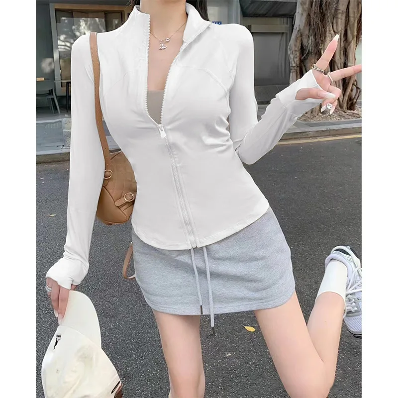 2024 New Yoga Coat Short Sports Jacket Women's Fitness Clothes Slimming Body Sculpting Zipper Yoga Jacket Running Sports Coats