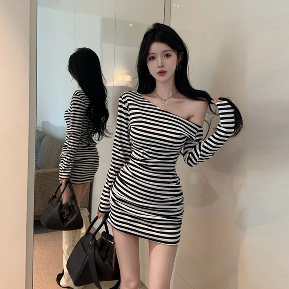 

Сексуальная пикантная девушка, трансграничная длинная юбка све с полой на плечах, трикотажная юбка Dr ort с низкой талией из полиэстера для подростков