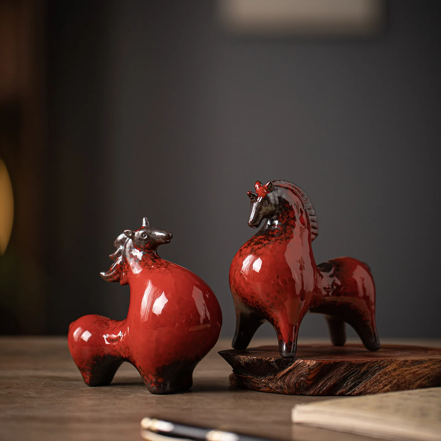 Ceramic Horse Ornament, Living Room Foyer Wine Cabinet, Desktop Office Desk Decortaion, small zodiac horse decoration, decorati