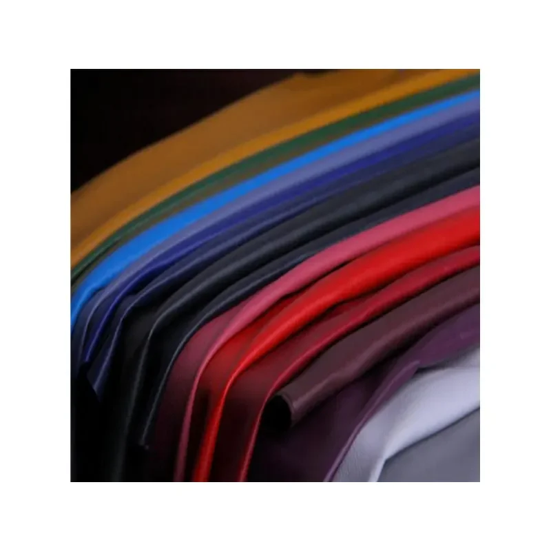 

Качество B. Натуральная овечья кожа для продажи материалов для сумок по всей штуке.