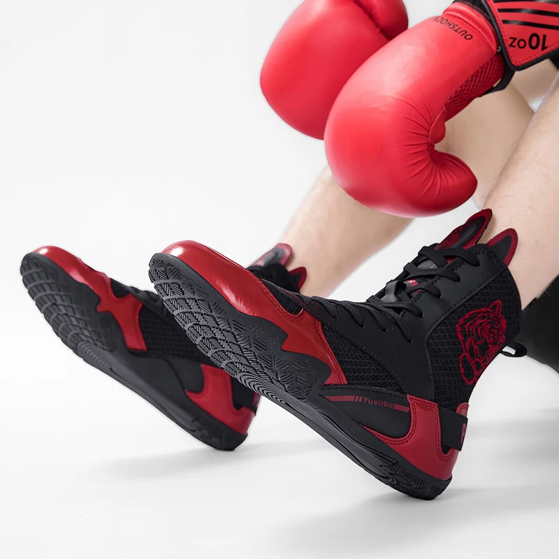 2025 uomini caldi stivali da wrestling comode scarpe da ginnastica da boxe per uomo antiscivolo uomo scarpa da combattimento scarpa da allenamento per palestra professionale uomo