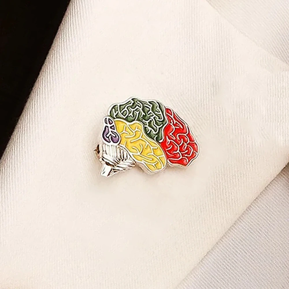 Catuni Brain Psychiatry Medicine Pin Enamel Brooch Anatomy Medical Lapel Badge Jewelry Accessories Gift for Doctor Nurse Medico