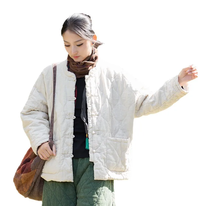 เสื้อโค้ทผ้ารามีสั้นสำหรับฤดูหนาวปี 2025: ลายควิลท์รูปทรงน้ำเต้า คอตั้งสไตล์เรโทร และกระดุมแบบกบ