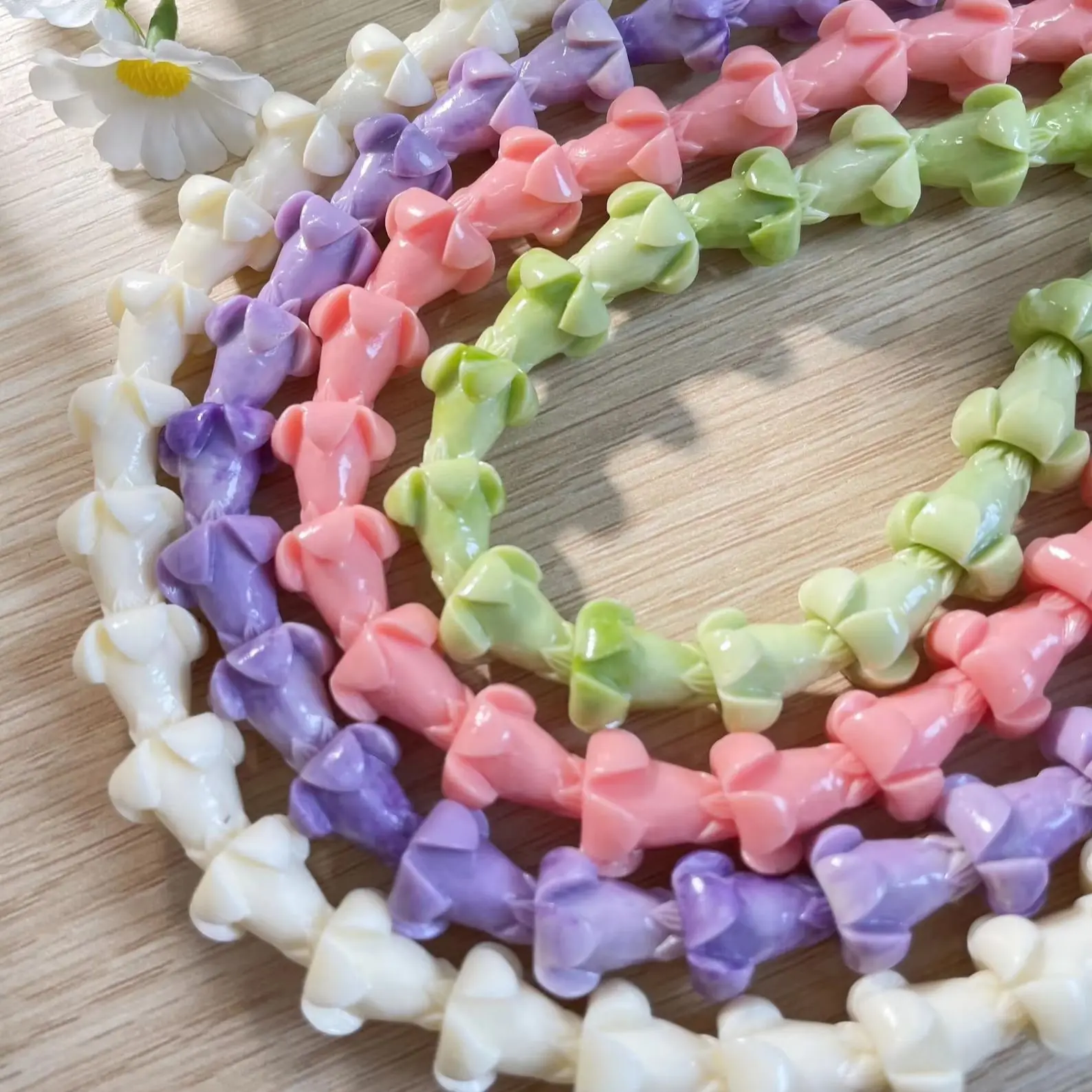 24pcs 13x17mm Hawaiian Puakenikeni Coral Flower Beads Jewelry DIY Making