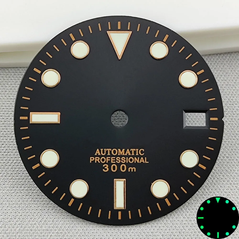 Quadrante NH35 da 28,5 mm quadrante S quadrante verde illuminato adatto per accessori per orologi con movimento NH35