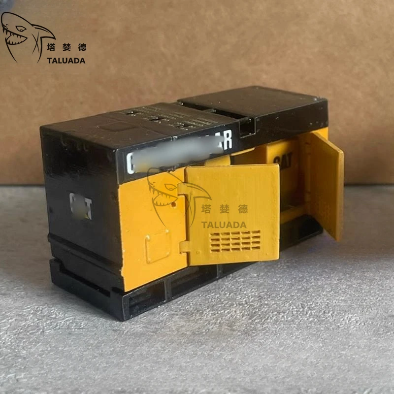 

TALUADA 1:50 Scale Diesel Generator T014000ET AG60SS AG45SS Komatsu EGS380BS Engineering Machinery Engine Combination Model