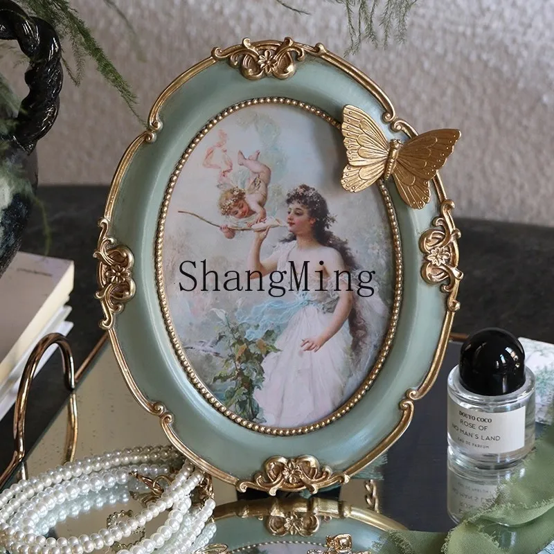 FG retro photo frame table, high-end sense light luxury oil painting style butterfly ornament 7-inch photo wall picture frame