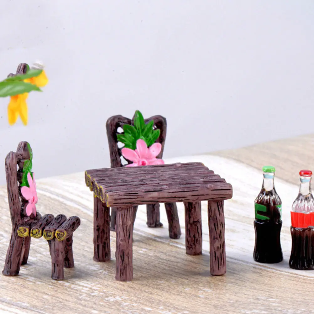 

5Sets Miniature Chair Table Resin Crafts Decorative Home Bedroom Living Room Desktop Decoration Christmas Style Resin Garden