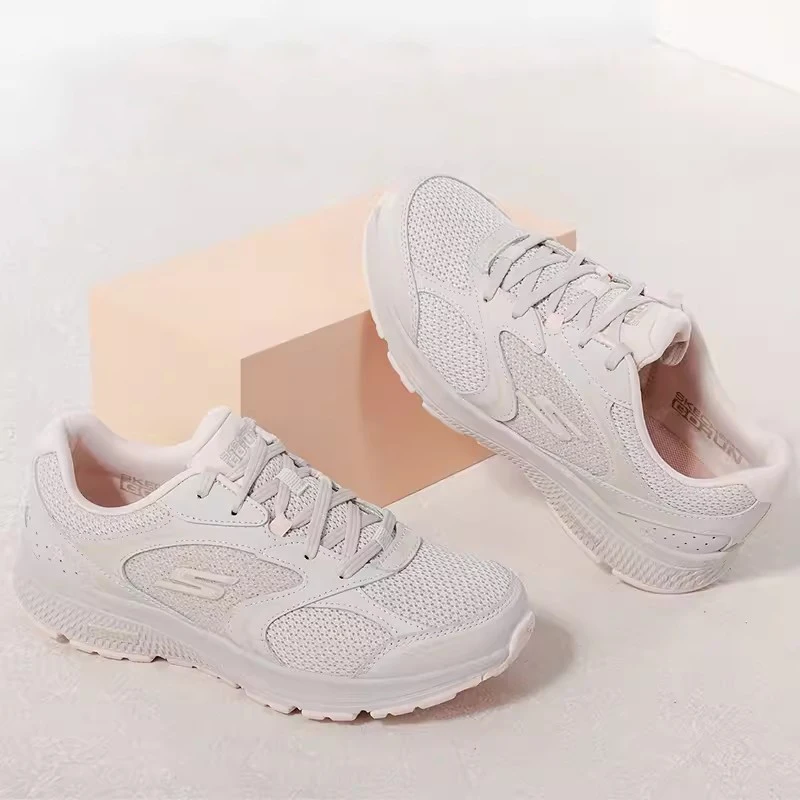 أحذية رياضية نسائية من Skechers أحذية جري كاجوال صيفية شبكية قابلة للتنفس، أحذية ركض خفيفة الوزن ممتصة للصدمات