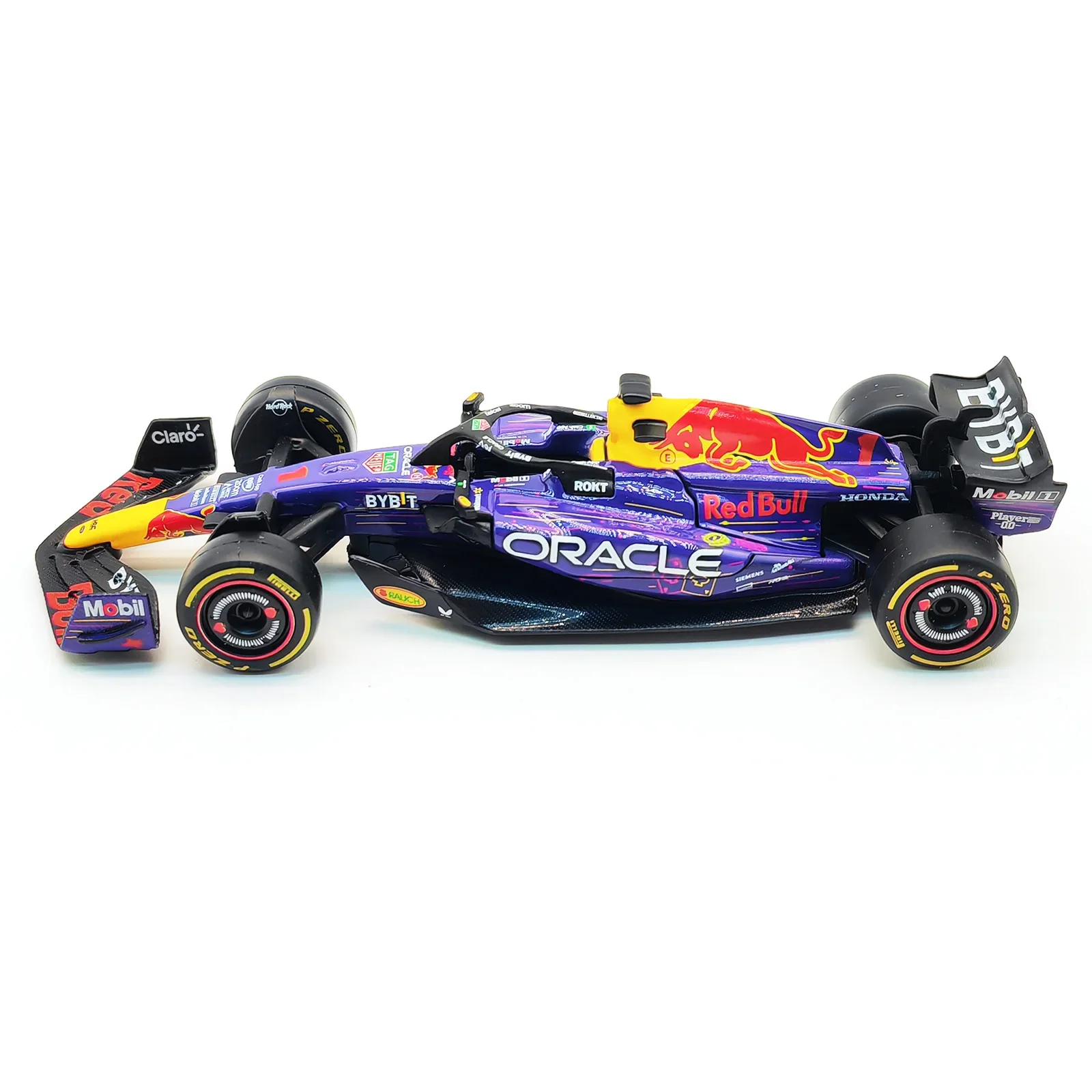 ブラーゴ-鋳造合金カーモデル,スケール1:43, F1レッドブル,rb19 2023,rb19ラベル,rvegas livery #1 verstappen #11 perez,収集可能なおもちゃ